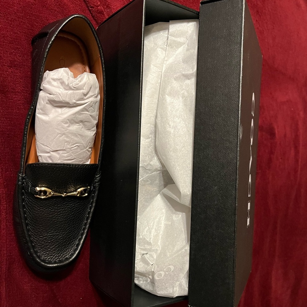 COACH Mavis Leather Loafers 7.5B